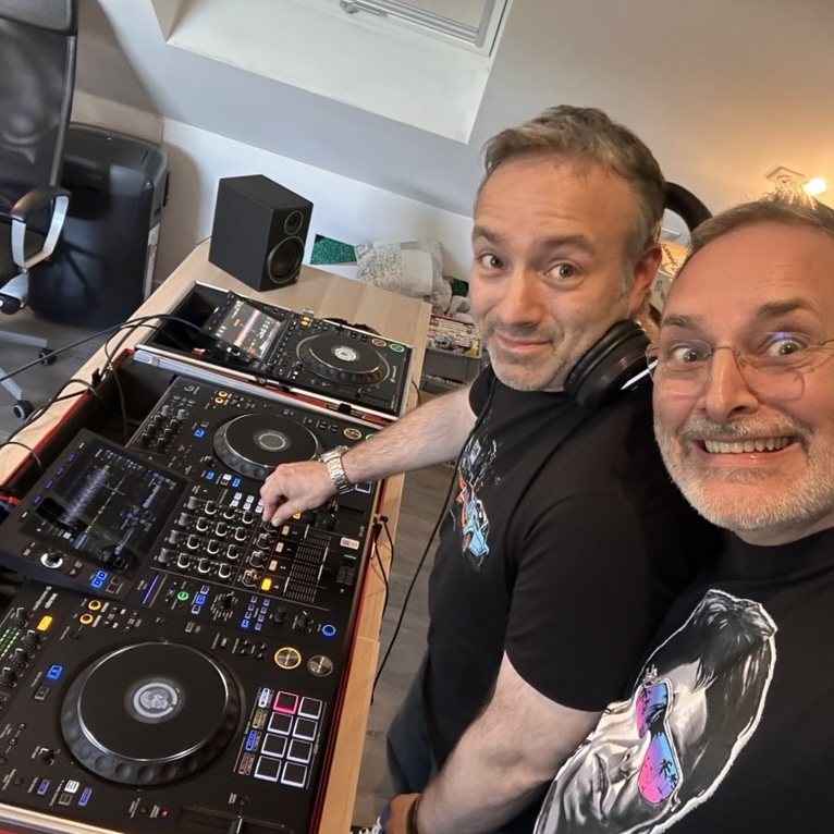 DJ Xylème & DJ Elky at work